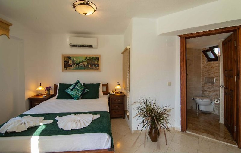 Turay Hotel ●●●