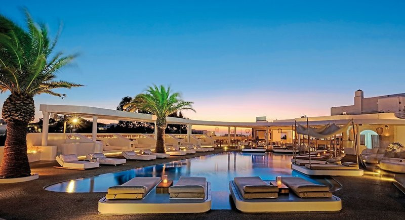 Andronikos Hotel ●●●●