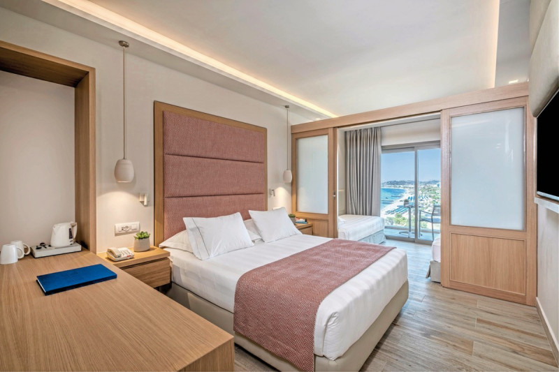 Amada Colossos Resort ●●●●●