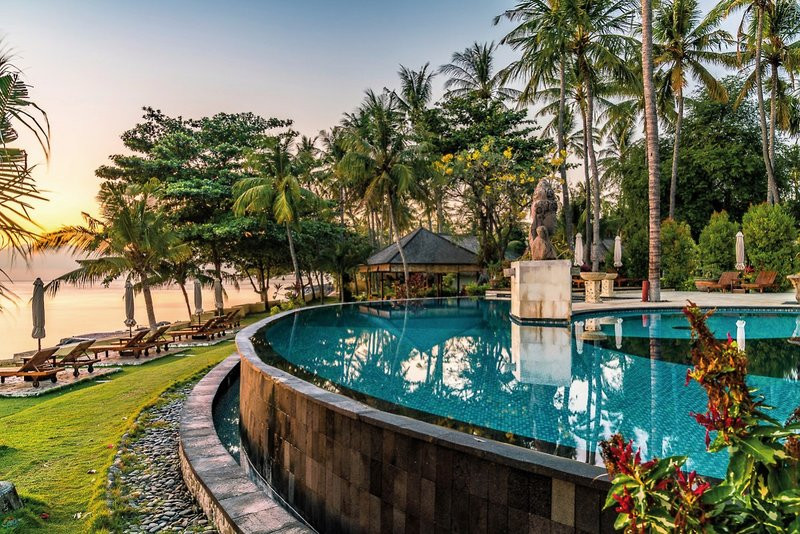 Siddhartha Ocean Front Resort & Spa