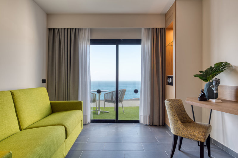 Occidental Roca Negra ●●●●