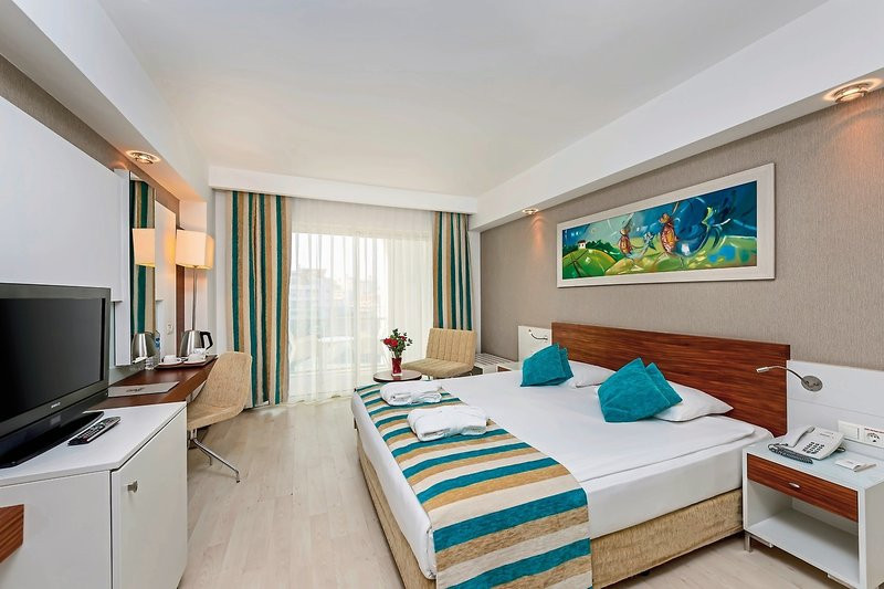 Sunis Evren Beach Resort Hotel & Spa ●●●●●