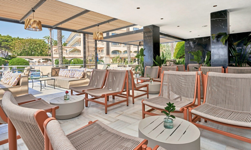 Serrano Palace ●●●●○