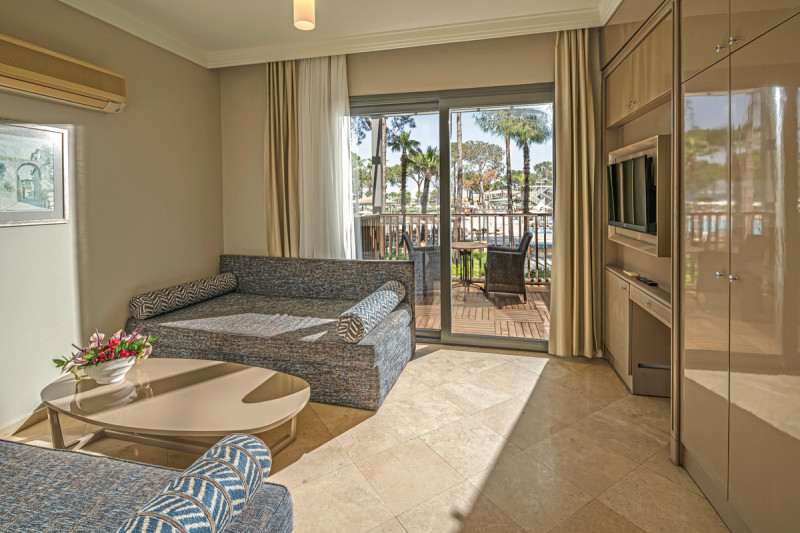 Wohnbeispiel Familienzimmer Gartenblick