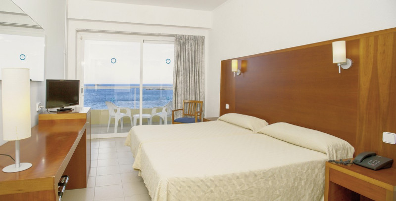 Ibiza Playa ●●●