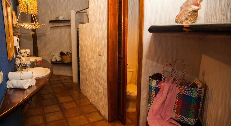 Holbox by Xaloc ●●●○