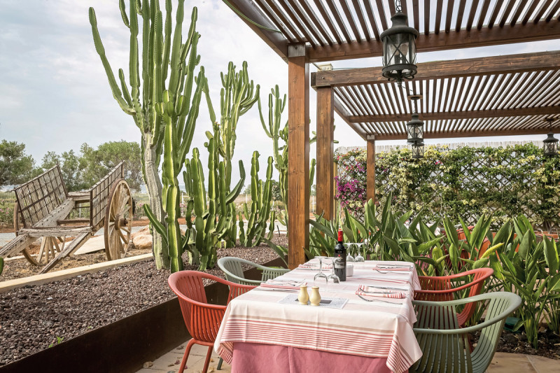 Grand Palladium White Island Resort & Spa