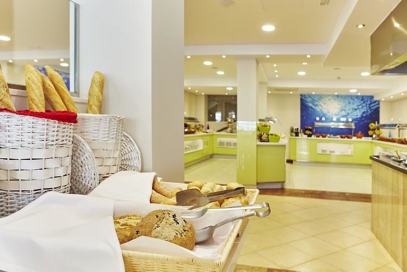 Universal Casa Marquesa ●●●●