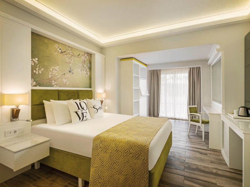 Wohnbeispiel Familienzimmer Swim-Up