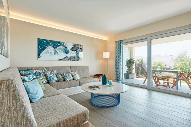 7Pines Resort Ibiza Â· Destination by Hyatt ●●●●●