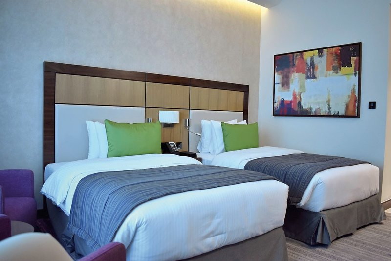 Golden Tulip Media Hotel ●●●●