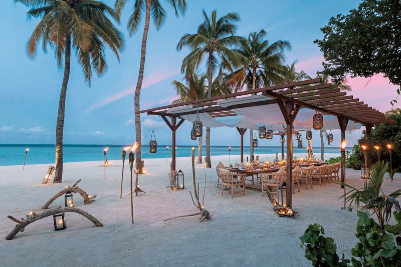 Hurawalhi Island Resort