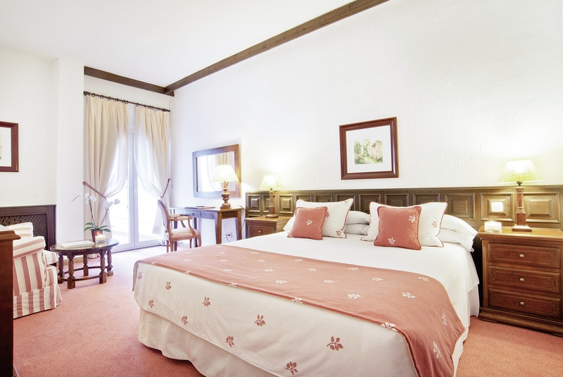 Wohnbeispiel Doppelzimmer seitl. Meerbl.