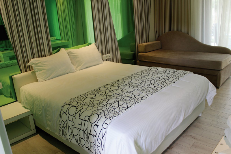 Astir Notos ●●●●