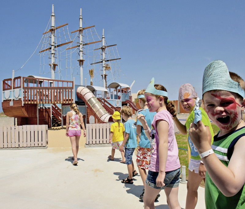 Louis Phaethon Beach