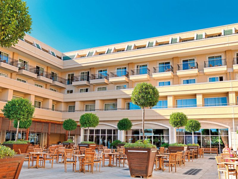 Crystal De Luxe Comfort Collection