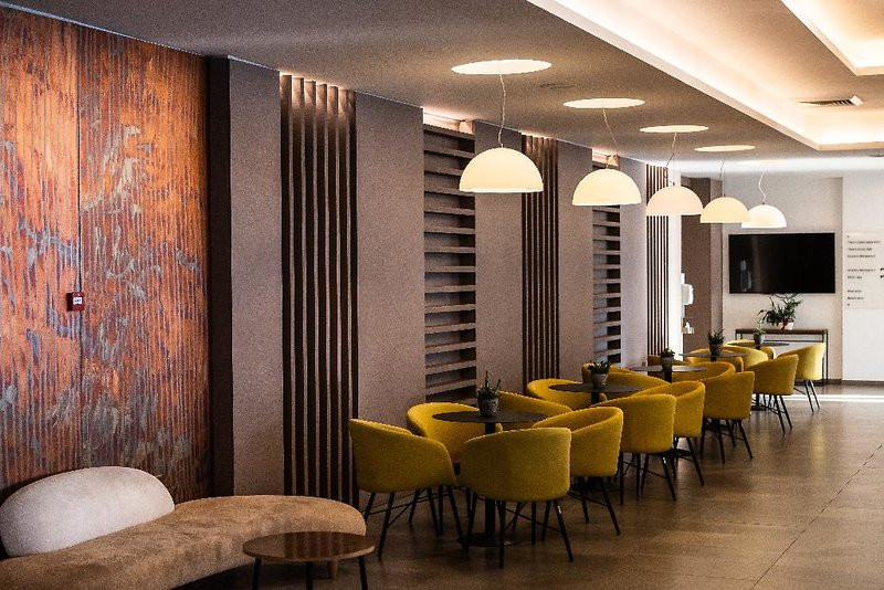 Lordos Beach Hotel ●●●●