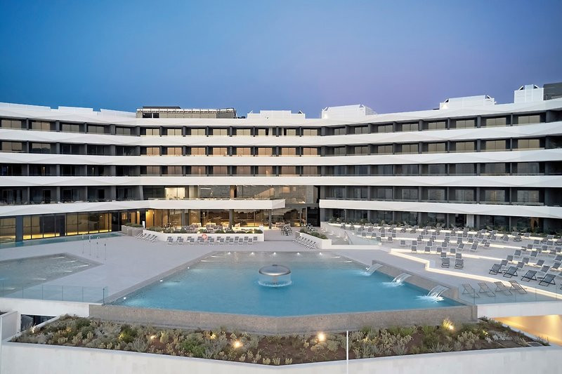 Grand Hotel View ●●●●