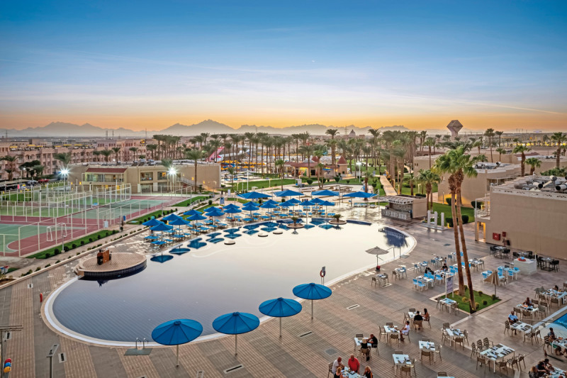 Beach Albatros Resort