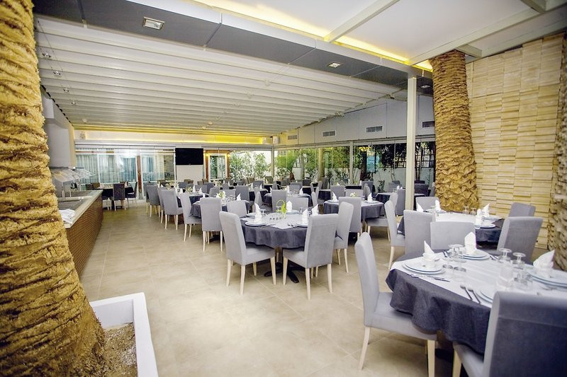 Astron Hotel ●●●