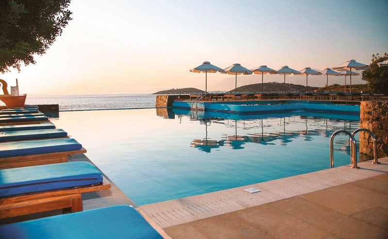 St. Nicolas Bay Resort Hotel & Villas ●●●●●