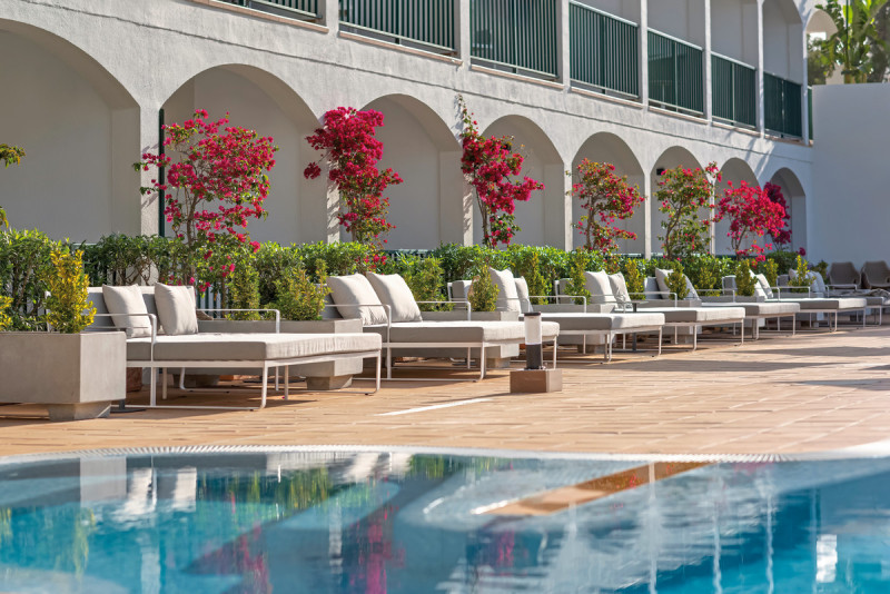 Valentin Somni Hotel & Suites