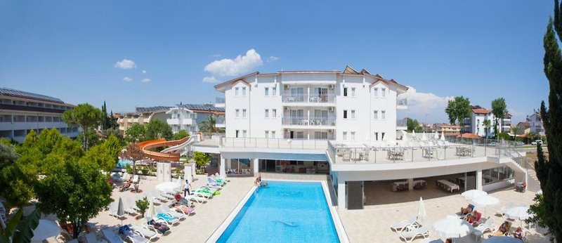 Catty Cats Garden Hotel ●●●