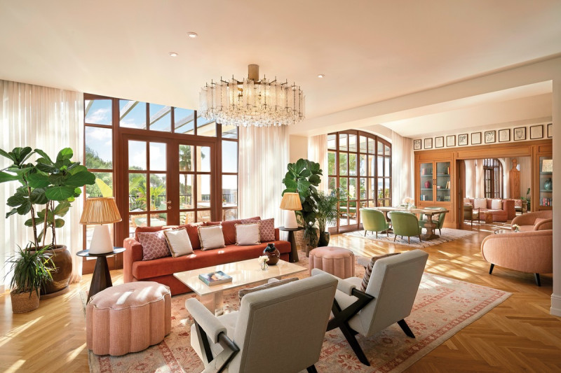The St. Regis Mardavall Mallorca Resort
