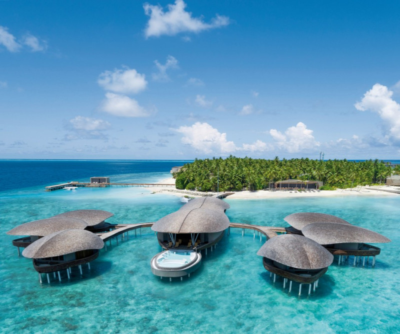 The St. Regis Maldives Vommuli Resort ●●●●●●