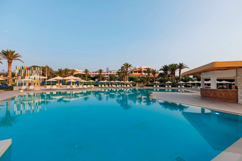 Anissa Beach ●●●●