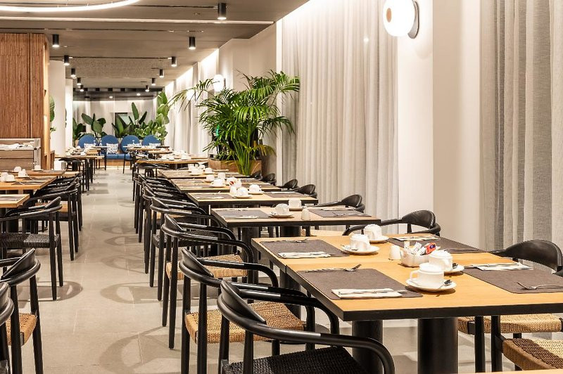 Barcelo Santa Cruz ContemporÃ¡neo ●●●