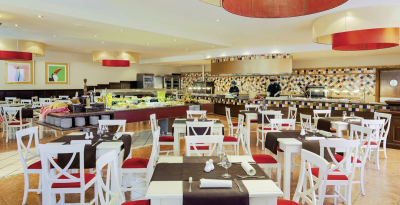 Las Ãguilas Tenerife Affiliated by MeliÃ¡ ●●●●