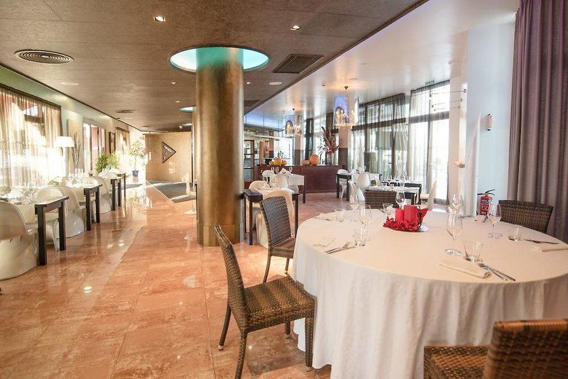 Blau Parc & Spa ●●●●○