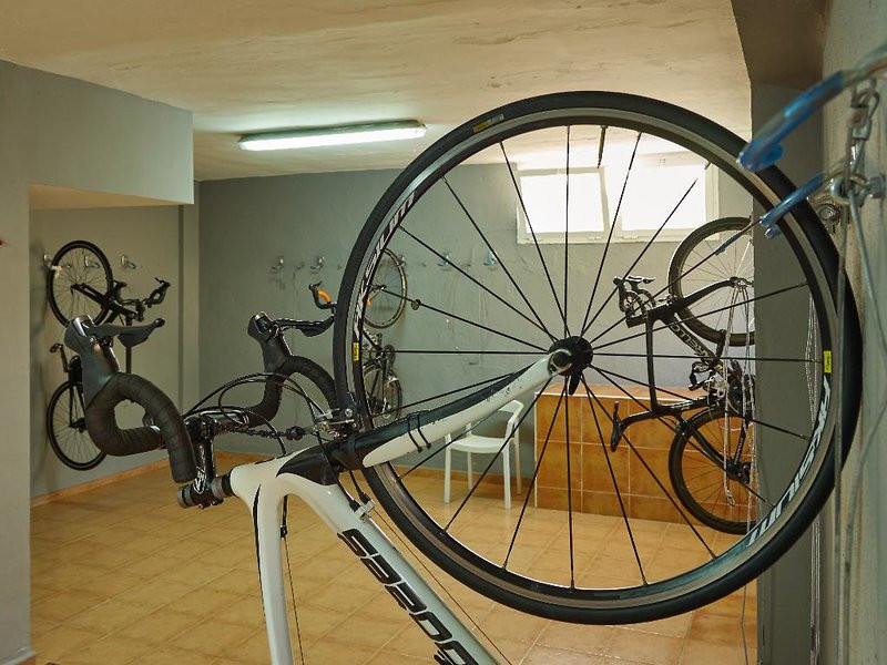 BQ Apolo ●●●●