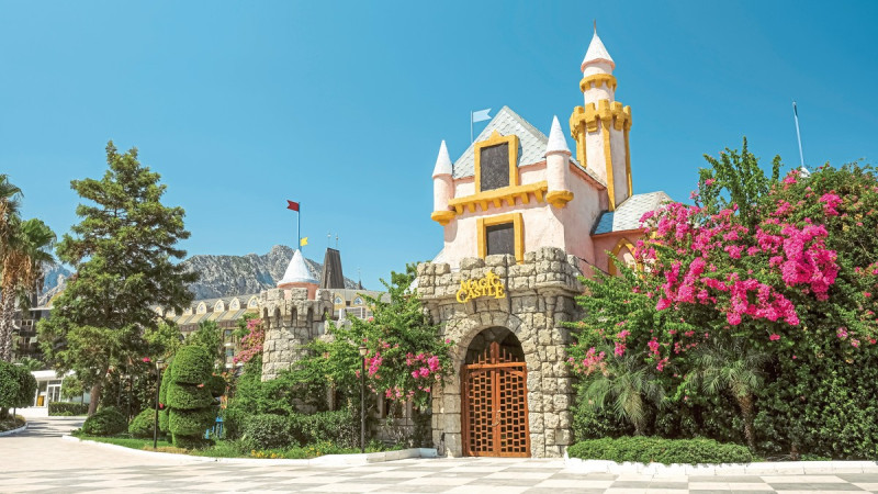 Crystal Prestige Pearl Collection