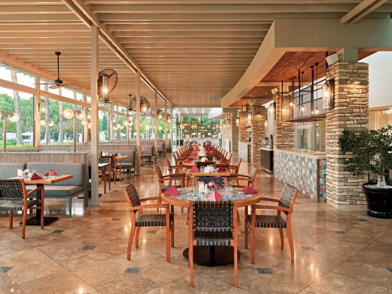 Lara Barut Collection