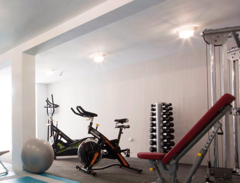 JS Miramar ●●●○