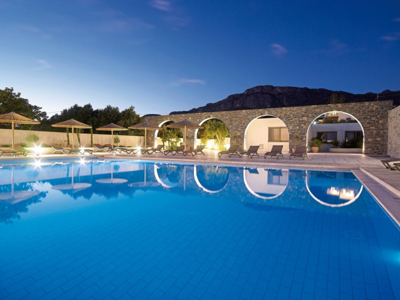 Coriva Beach ●●●●