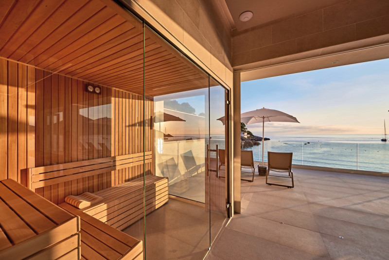 Universal Hotel Aquamarin