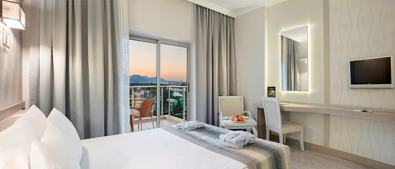 Grand Ring Hotel ●●●●●