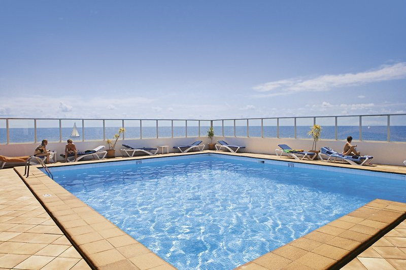 JS Cape Colom ●●●○