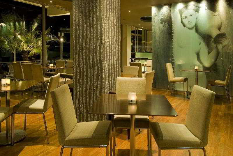 Kos Aktis ●●●●