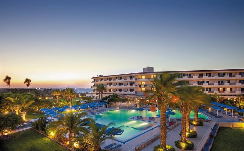 Mitsis Ramira ●●●●●