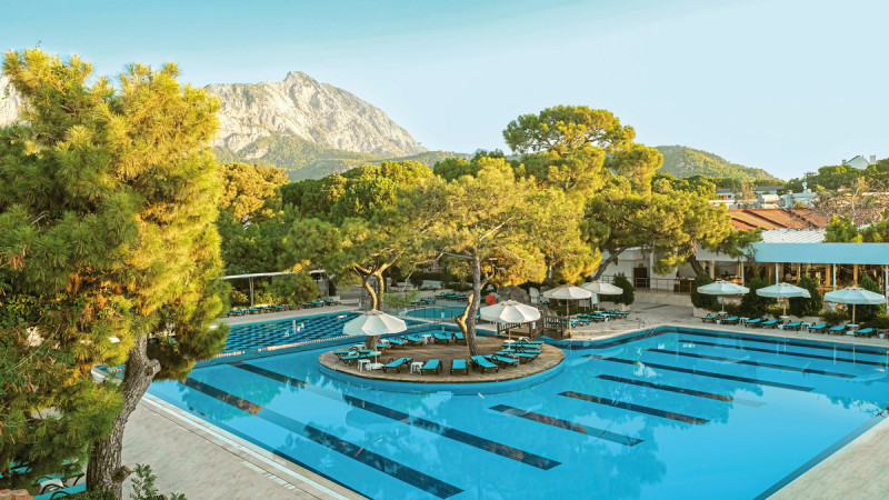 Crystal Prestige Pearl Collection