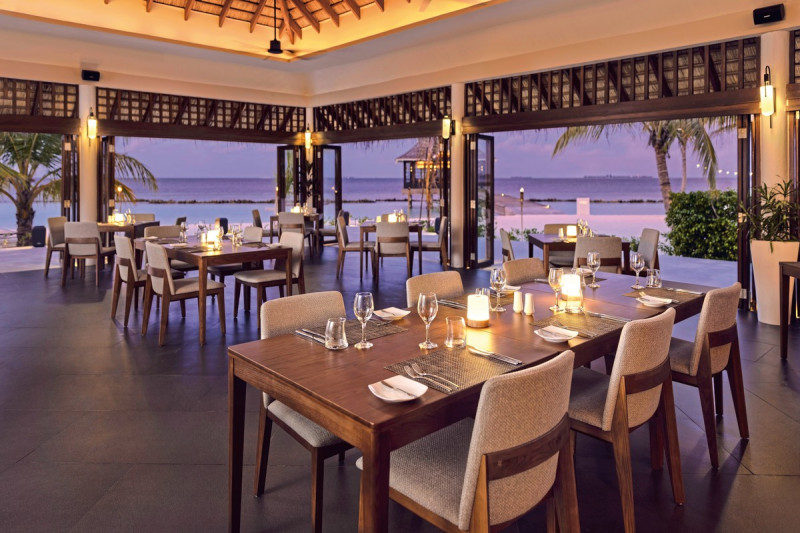 Nova Maldives ●●●●●
