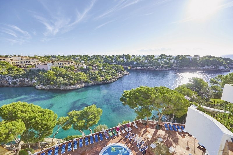 Cabot Cala Ferrera ●●●