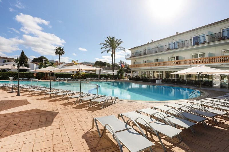 La PÃ©rgola ●●●●