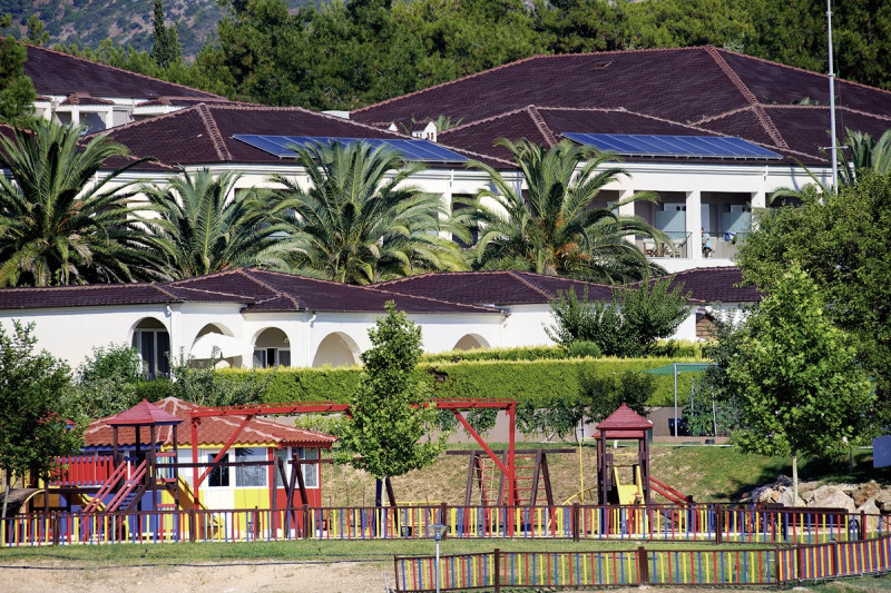 Alexandra Beach Spa Resort ●●●●○