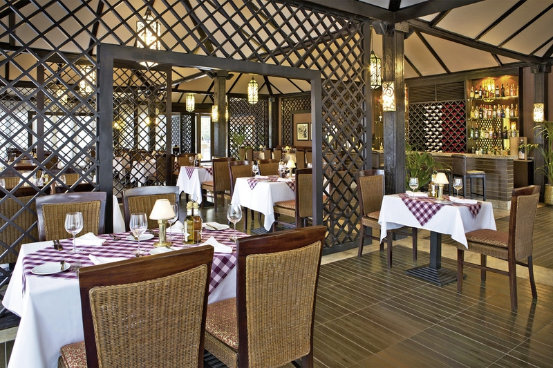 "The Mammone Restaurant & Bar"