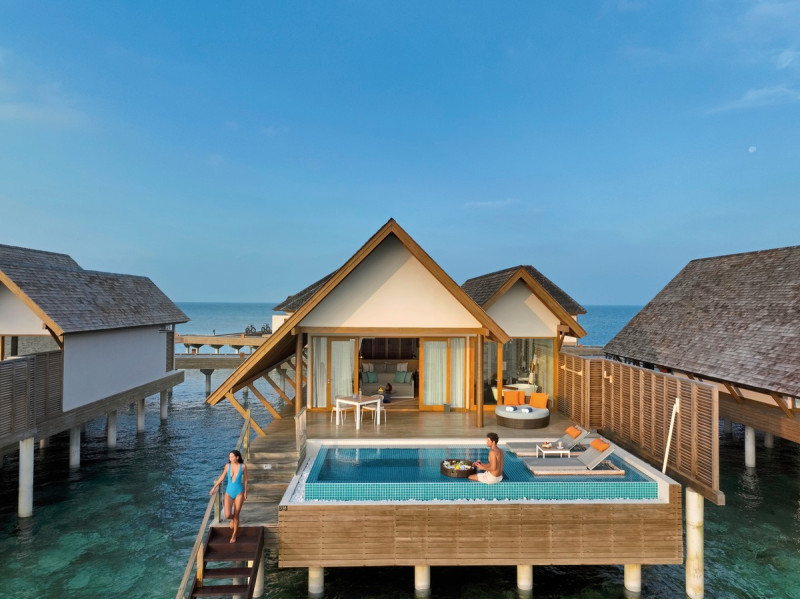 Wohnbeispiel Water Villa with Pool